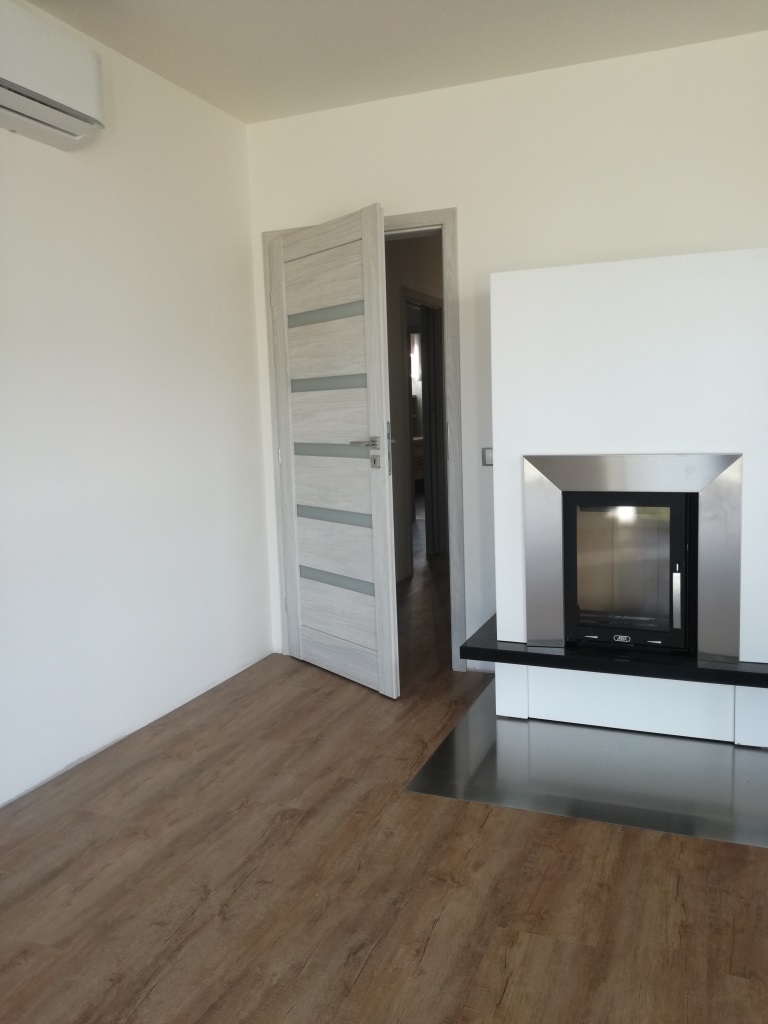 Detail posuvného dvoukřídlého kompletu TOSA